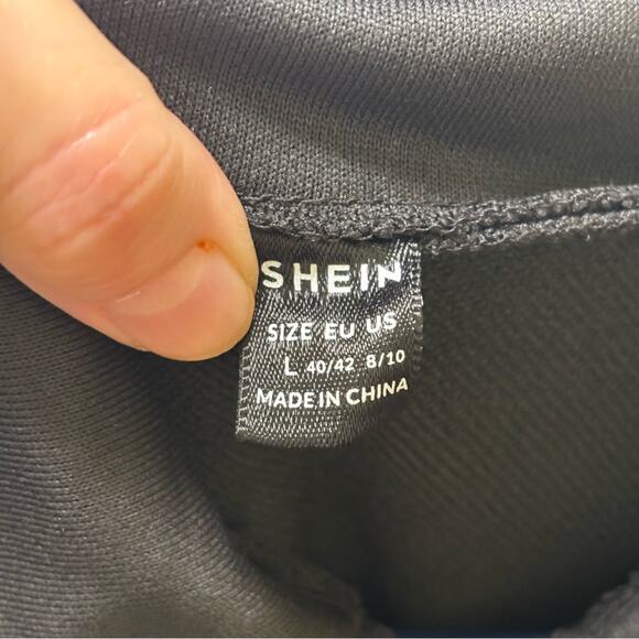SHEIN Two Piece Sweatsuit Size L - Picture 6 of 7